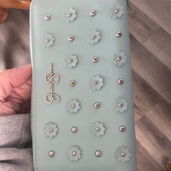 Jessica Simpson bifold zipper wallet - Picture 9 of 12